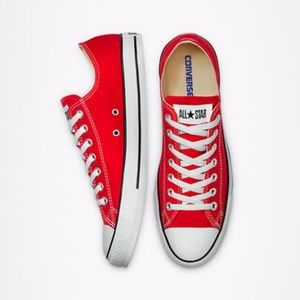 Converse Chuck Taylor All Star Classic Low Top Red Sneaker Shoe Unisex M7/W9